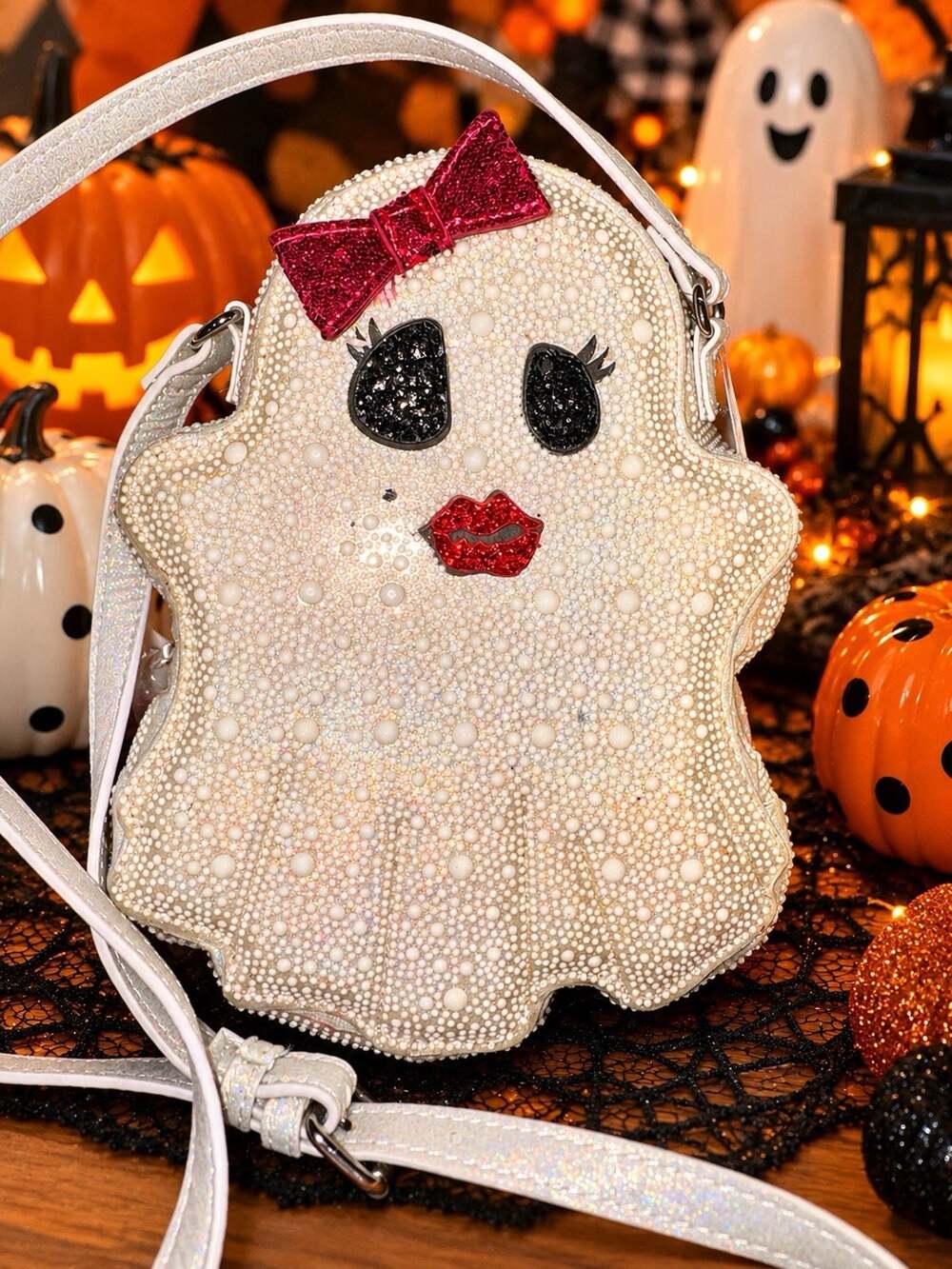 Betsey Johnson “Boo-Tiful Ghoul” 2024 Pearl Ghost Crossbody Bag - New